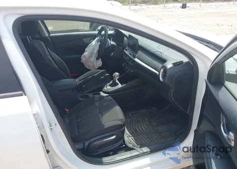 2019 Kia Forte Lxs из США, поврежденный, VIN 3KPF24AD6KE103625